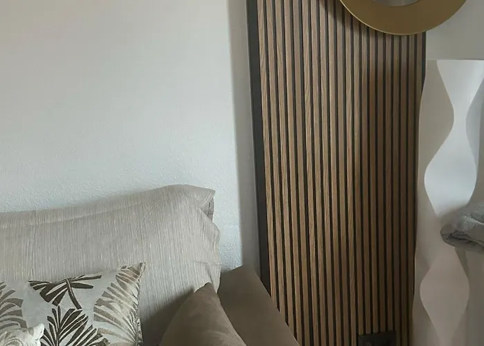 Apartamento Primera Linea De Playa Paseo Maritimo Perla 5